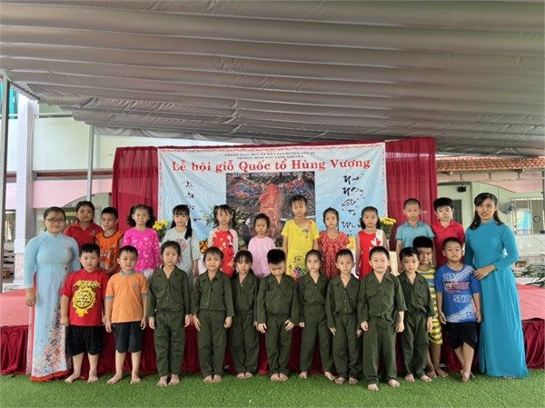 Góc vui chơi sáng tạo đầy màu sắc tại Trường Mầm non Vành Khuyên