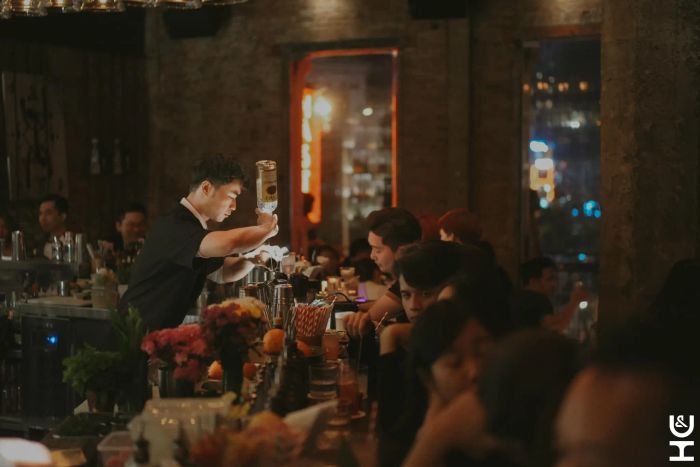 Không gian ấm cúng tại Drinking & Healing