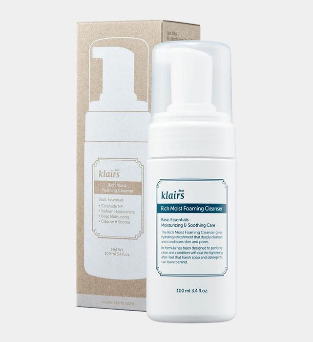 Hình ảnh thực tế Sữa rửa mặt Klairs Rich Moist Foaming Cleanser - Chai 100ml sang trọng
