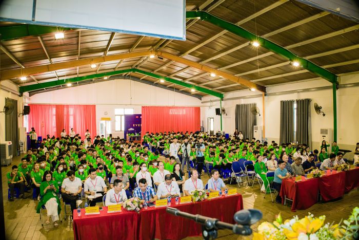 Hình ảnh thư viện hiện đại tại Trường Cao Đẳng Công Thương Việt Nam