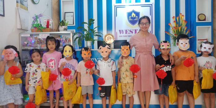 Hoạt động ngoại khóa cùng giáo viên bản ngữ tại Westar
