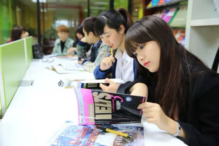 Hình ảnh cơ sở vật chất hiện đại tại HACIC
