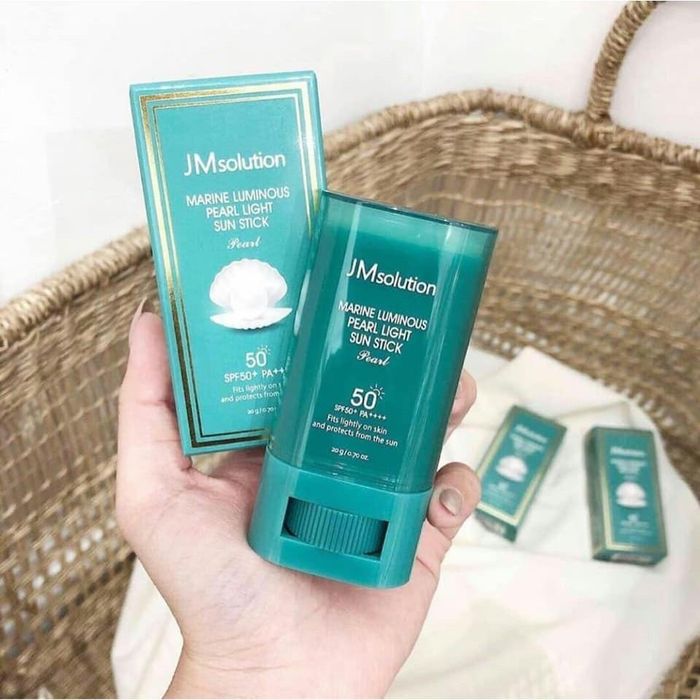 Hình ảnh thỏi chống nắng JM Solution Marine Luminous Pearl cao cấp