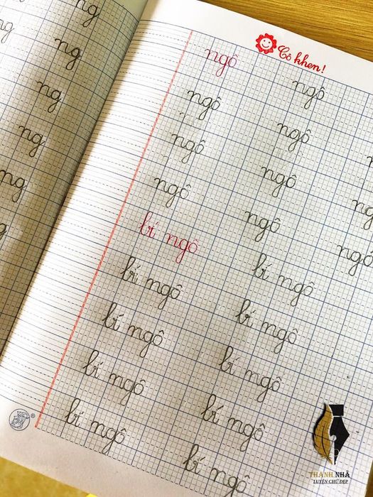 Hình ảnh lớp học tại Luyện Chữ Đẹp Thanh Nhã