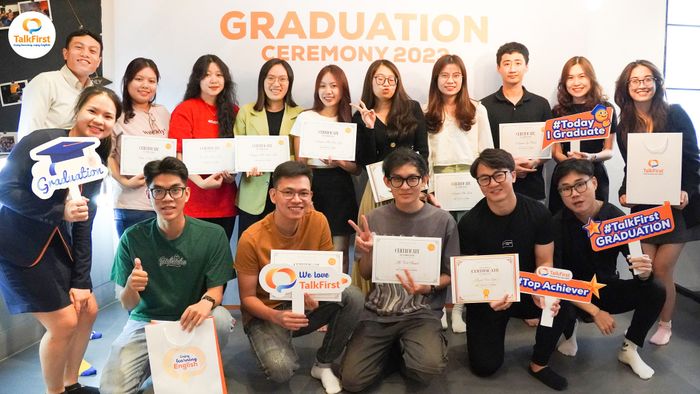 Không gian học tập đầy cảm hứng tại TalkFirst