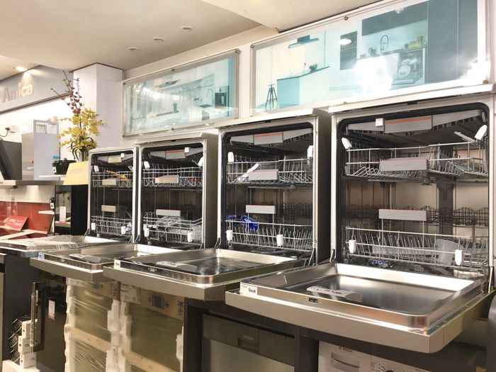 Không gian trưng bày hiện đại tại Sài Gòn Bếp
