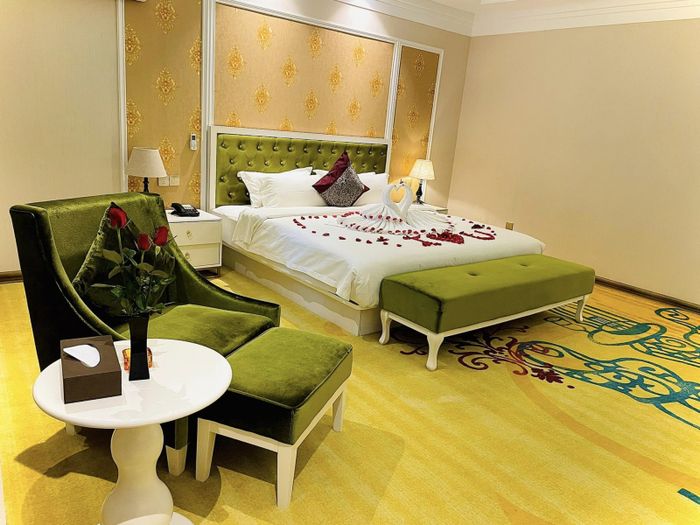 Khách Sạn Hồng Vân Grand ảnh 2