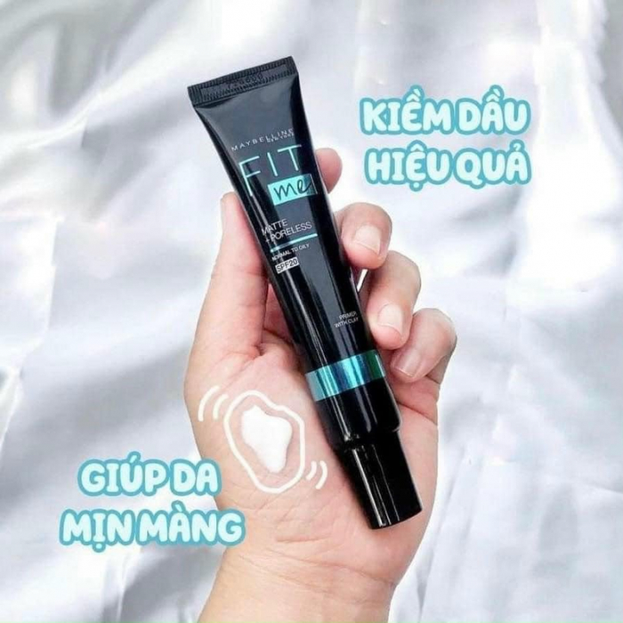 Hình ảnh thực tế kem lót kiềm dầu Fit Me Matte + Poreless từ Maybelline New York