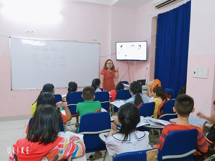 Hoạt động học tập sôi nổi tại Anh ngữ Ưu Việt