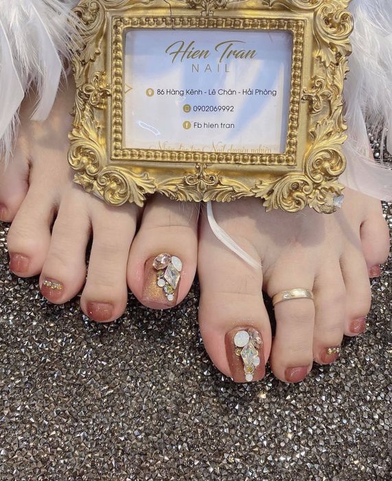Không gian học tập hiện đại tại Hiền Trần Nail