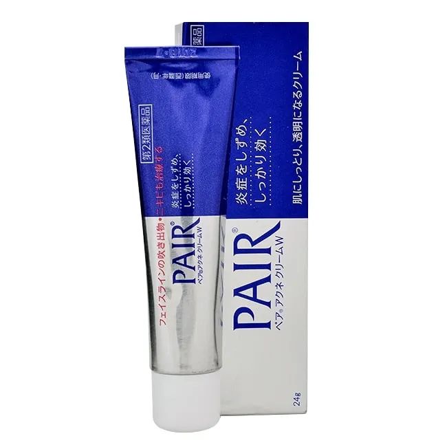 Hình ảnh thực tế Kem Trị Mụn Lion Pair Acne Nhật Bản