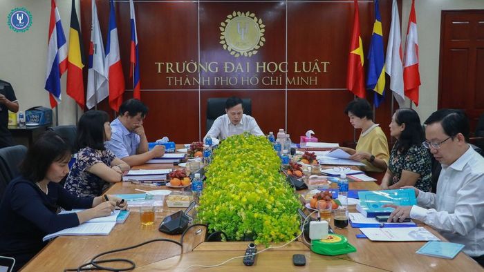 Toàn cảnh trụ sở chính Đại học Luật TP.HCM - Biểu tượng của ngành luật Việt Nam