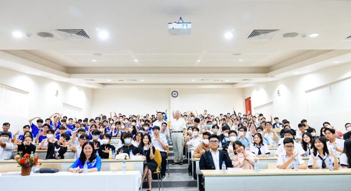 Thư viện và cơ sở vật chất tiêu chuẩn quốc tế tại IU