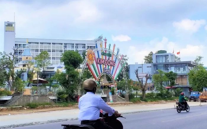 Bãi đỗ xe Công viên Kim Đồng - Huế ảnh 1