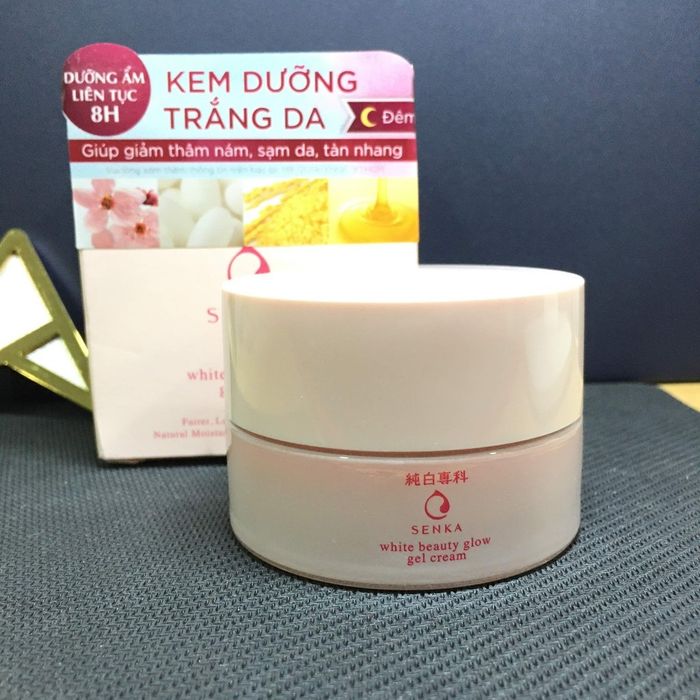 Hình ảnh kem dưỡng trắng đêm Senka White Beauty Glow Gel Cream