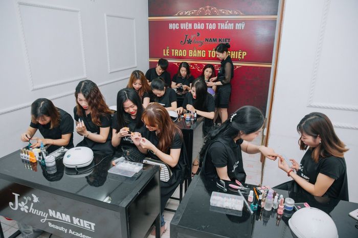 Không gian đào tạo chuyên nghiệp tại Học viện Johnny Nam Kiệt