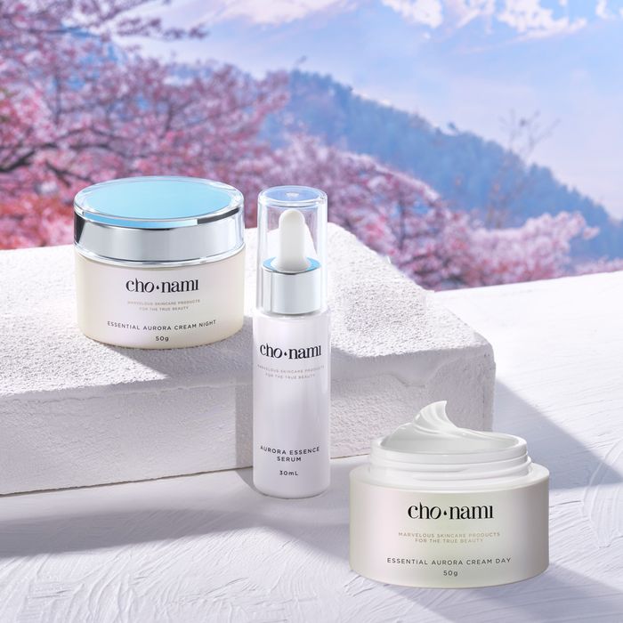 Bộ sưu tập hình ảnh kem dưỡng trắng đêm Cho Nami Essential Aurora Cream Night