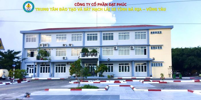 Hình ảnh cơ sở vật chất hiện đại tại Trung tâm Dạy nghề và Sát hạch lái xe BR-VT