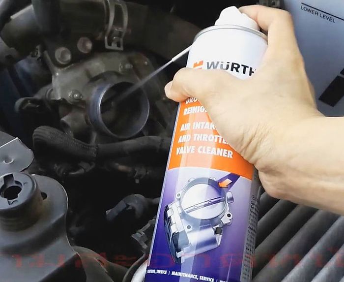 Hình ảnh minh họa: Dung dịch vệ sinh họng ga cao cấp Wurth WU-VHG500