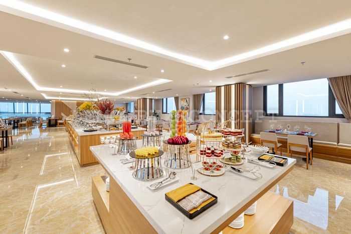 Không gian sang trọng tại Selegend Hotel Thái Bình