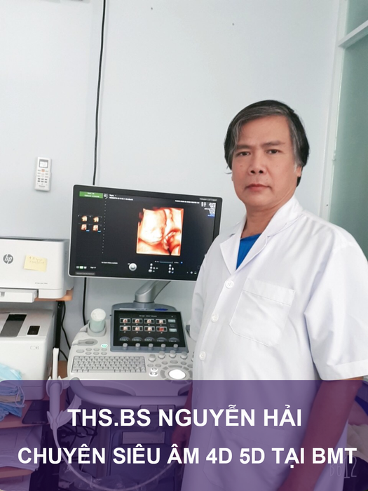 Hình ảnh đội ngũ bác sĩ chuyên nghiệp đang thực hiện siêu âm 4D/5D tại Phòng Khám Nguyễn Hải