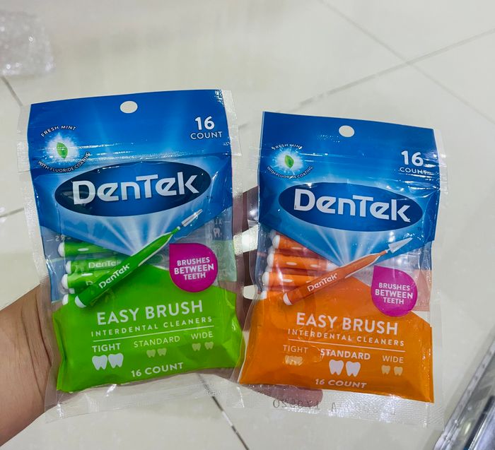 Hình ảnh bàn chải Dentek Easy Brush - Thiết kế hình chóp đột phá