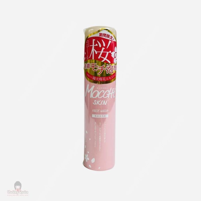 Hình ảnh thực tế Sữa rửa mặt Mocchi Skin Sakura với kết cấu bọt đặc trưng