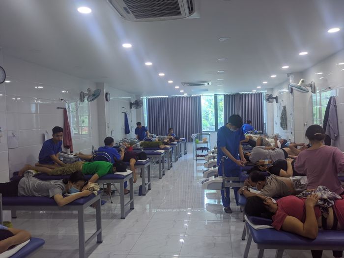 Góc nhìn chuyên sâu về quy trình điều trị tại Phòng Khám Ngọc Đức - nơi bệnh nhân được chăm sóc bởi đội ngũ y bác sĩ tận tâm cùng phác đồ trị liệu cá nhân hóa