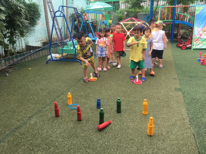 Góc nhìn mới về Trường Mầm Non 9 - Khuôn viên xanh mát với khu vui chơi sáng tạo, tạo nên môi trường giáo dục lý tưởng cho sự phát triển toàn diện của trẻ.