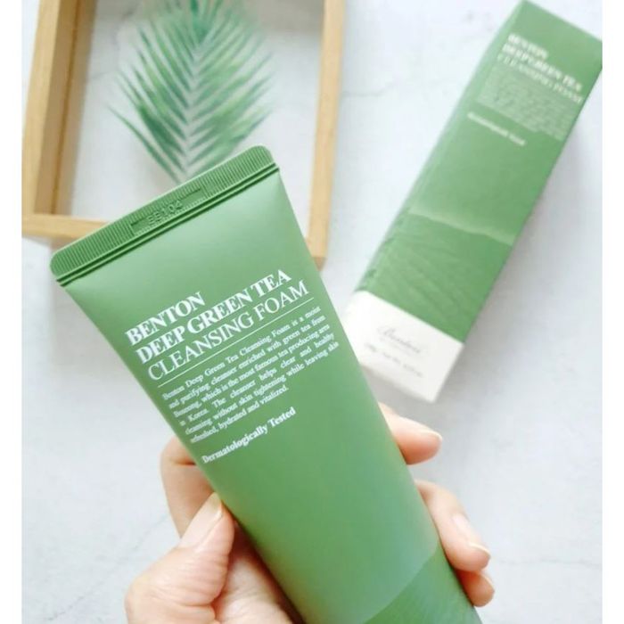 Hình ảnh thực tế sản phẩm Benton Deep Green Tea Cleansing Foam (ảnh 1)