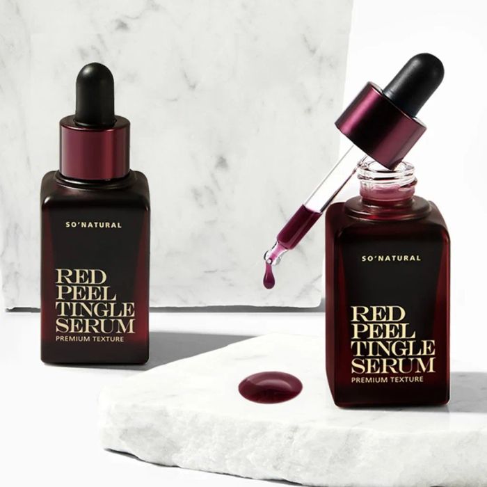 Hình ảnh thực tế So'Natural Red Peel Tingle Serum - Thiết kế sang trọng với công thức dạng serum cao cấp, thẩm thấu nhanh và không gây nhờn rít.