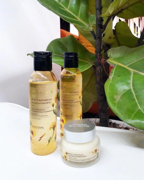 Hình ảnh thực tế gel rửa mặt Purité Real Calendula - Tinh hoa dưỡng da từ Pháp