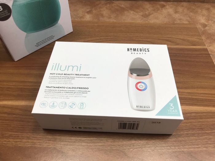 Hình ảnh chi tiết Máy Điện Di Nóng Lạnh HoMedics FHC-300 - Thiết kế sang trọng