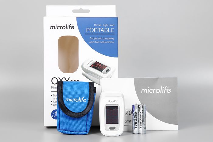 Hình ảnh thực tế máy đo SpO2 Microlife OXY200