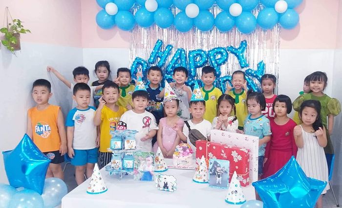 Không gian học tập tại Trường Mầm Non 2 - Nơi mỗi góc sân, mỗi phòng học đều được thiết kế chu đáo để kích thích sự sáng tạo và niềm vui học hỏi của trẻ nhỏ.