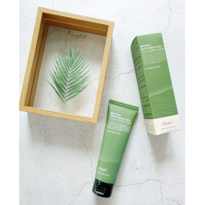 Hình ảnh minh họa Benton Deep Green Tea Cleansing Foam (ảnh 2)