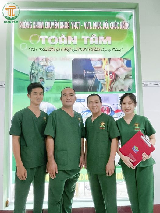 Phòng Khám Chuyên Khoa YHCT - VLTL Phục Hồi Chức Năng Toàn Tâm - Hình ảnh 2