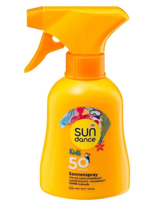 Hình ảnh thực tế xịt chống nắng SunDance - góc cận cảnh sản phẩm