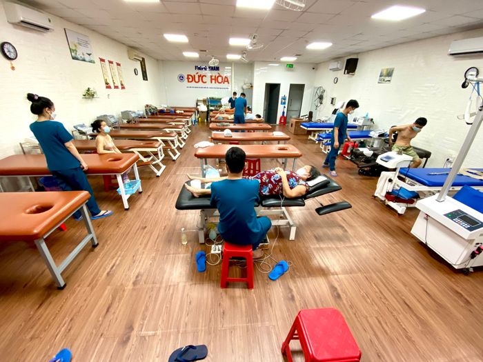 Phòng Khám Vật Lý Trị Liệu Đức Hoà - Hình ảnh 1