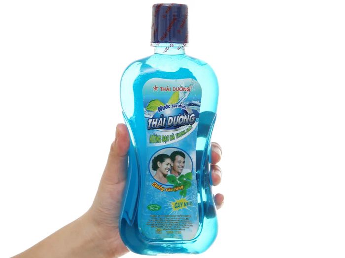 Hình ảnh chân thực: Nước súc miệng Bạc Hà Thái Dương chai 500ml sang trọng