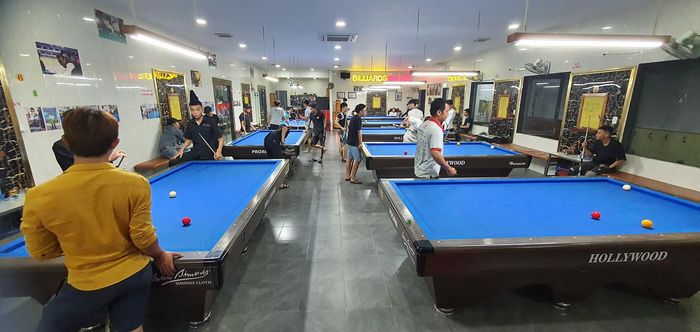 Không gian chơi bida hiện đại tại Billiard Đại Lộc