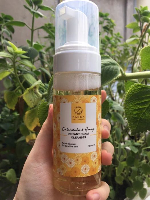 Hình ảnh thực tế sữa rửa mặt hoa cúc mật ong Calendula & Honey