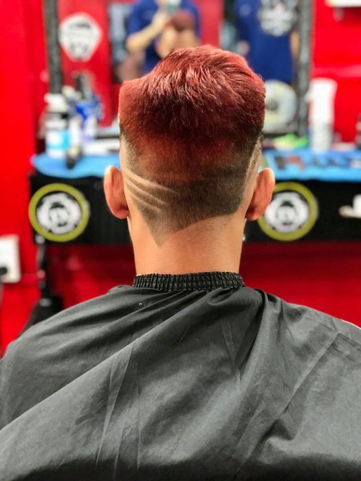 Thế Giới Tóc Nam Tài Nguyễn Barber Shop - Ảnh 3: Không gian sáng tạo với những tay kéo tài hoa đang tạo nên kiệt tác tóc nam đương đại