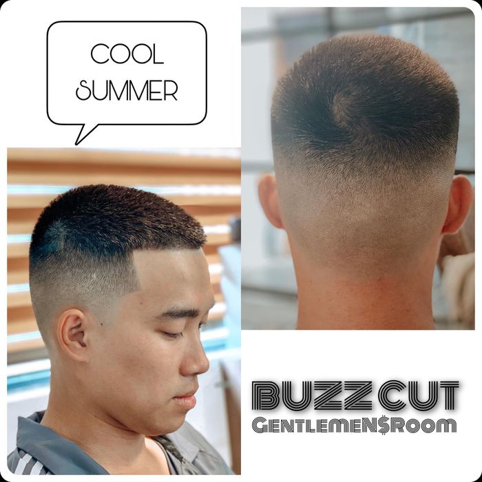 Nghệ nhân tạo mẫu tóc tại Gentlemen's Barbier Shop