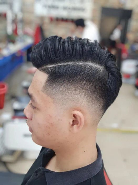 Khoảnh khắc nghệ thuật tạo kiểu tại Barber Tuấn Hoàng