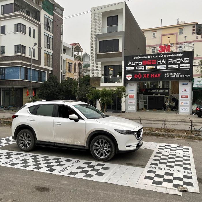 Không gian làm việc chuyên nghiệp tại Auto365 Hải Phòng - Độ Xe Hay
