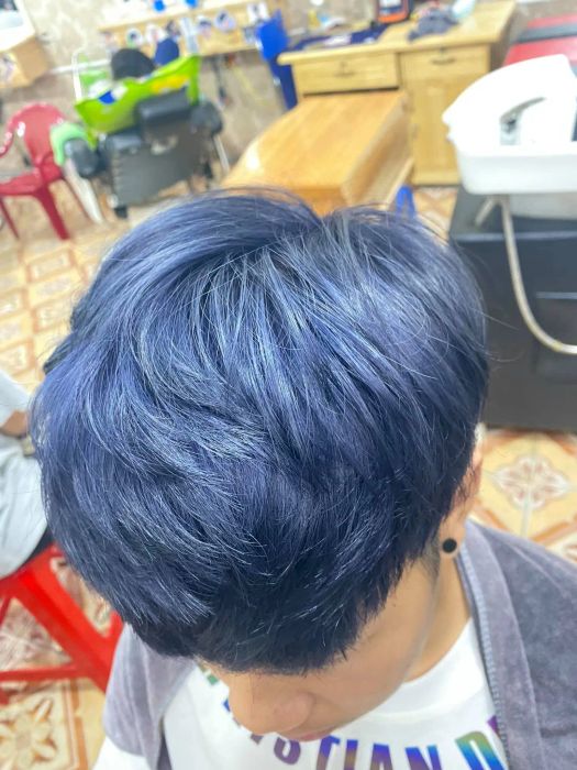 Nghệ thuật tạo kiểu tóc nam tại Barber Shop Minh Tâm
