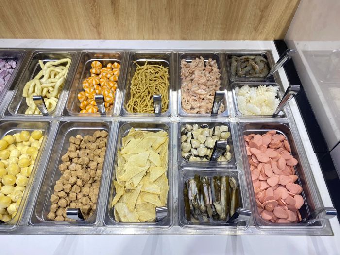 Không gian buffet tokbokki tại Dookki
