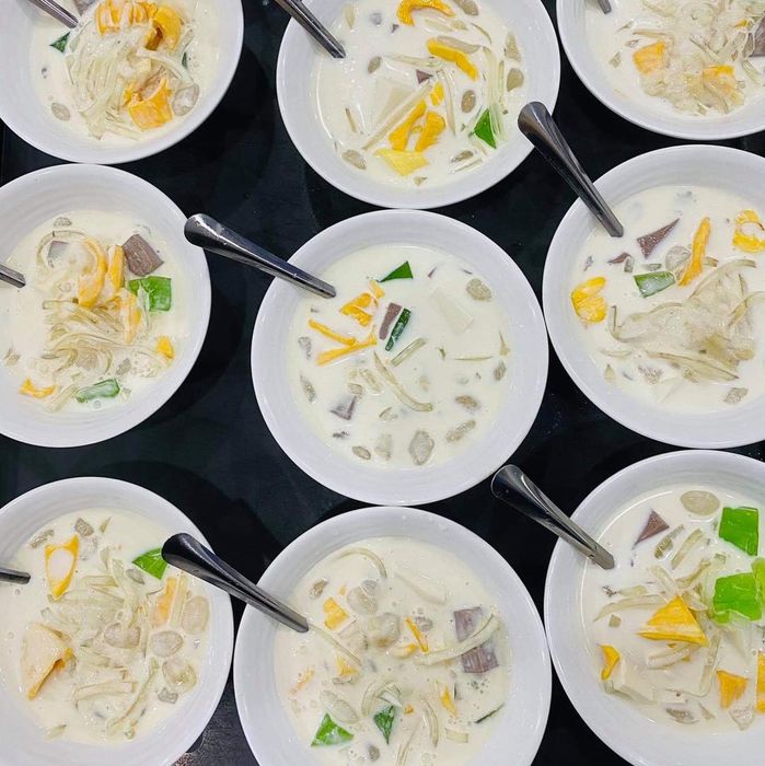 Những ly chè sầu thơm ngon bậc nhất tại Chè Liên Đà Nẵng