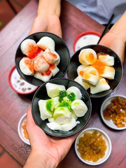 Hình ảnh thực tế những món ngon đặc trưng tại Sữa Chua Cô Oanh